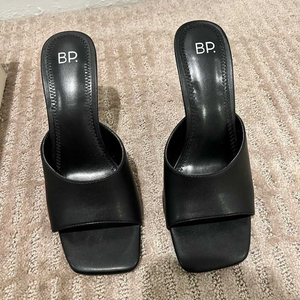 Like new black mules